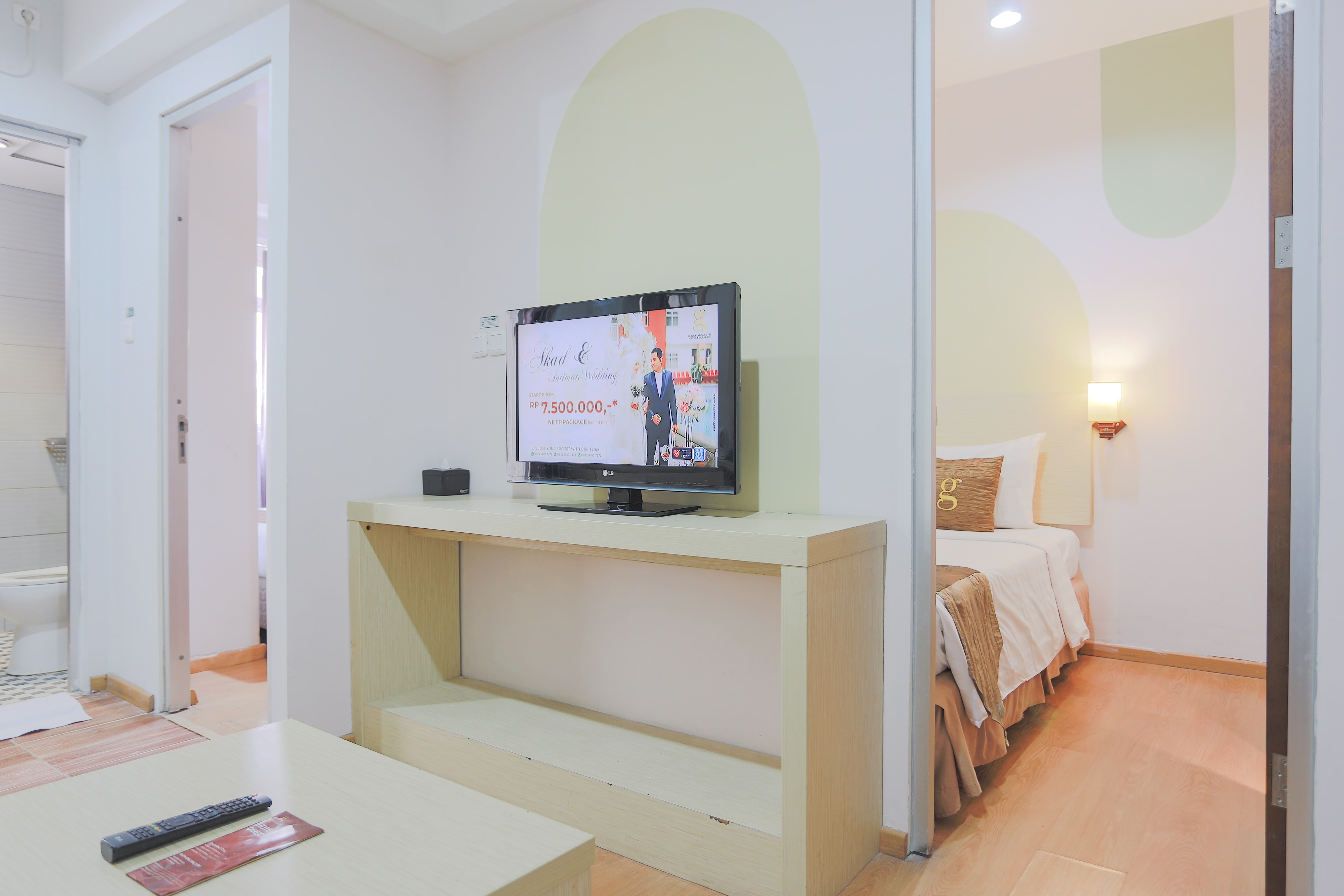 Room 8 Image 3